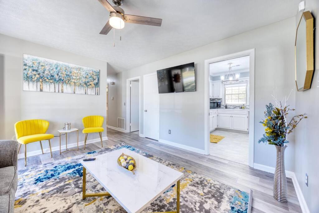 House In The Hills, Game Room, Fire Pit, Hot Tub Columbus Luaran gambar