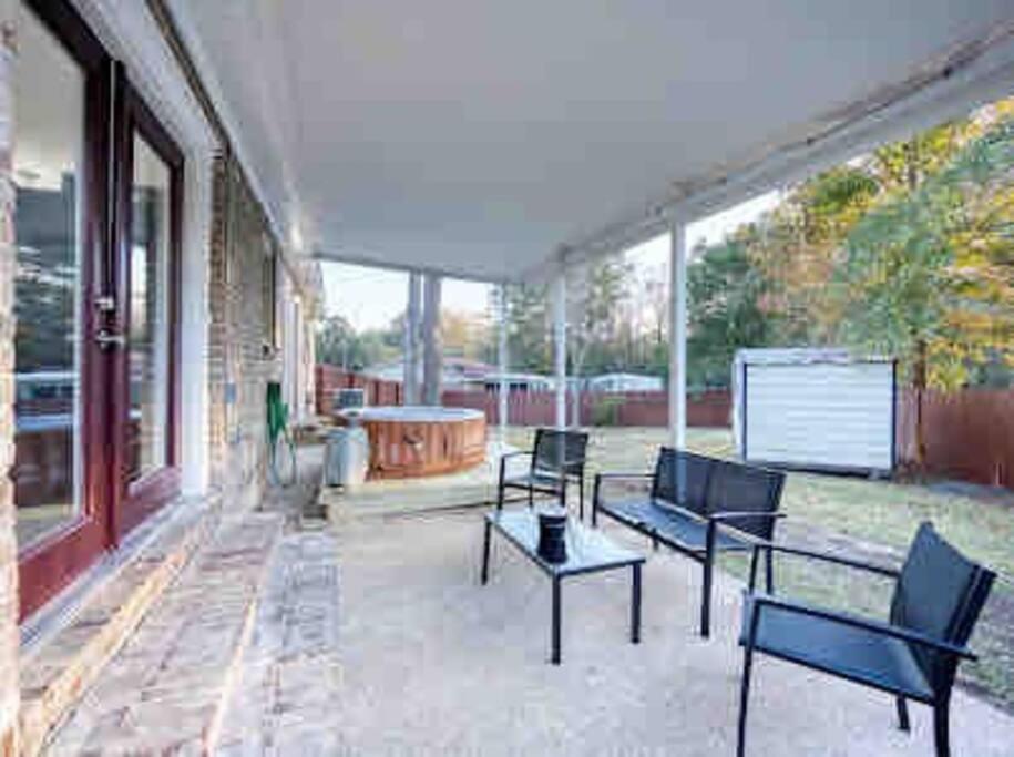 House In The Hills, Game Room, Fire Pit, Hot Tub Columbus Luaran gambar
